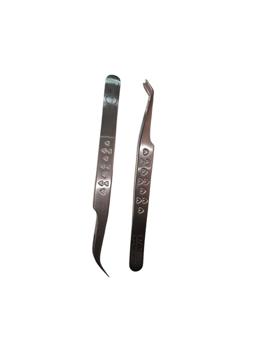 Queen of Hearts Volume Tweezer
